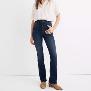 NWT Skinny Flare Jeans in Lasalle Wash Sz 28